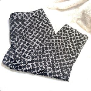 NEW Worthington Capris Sz 18 Navy Blue White Geometric Cotton Blend NWOT